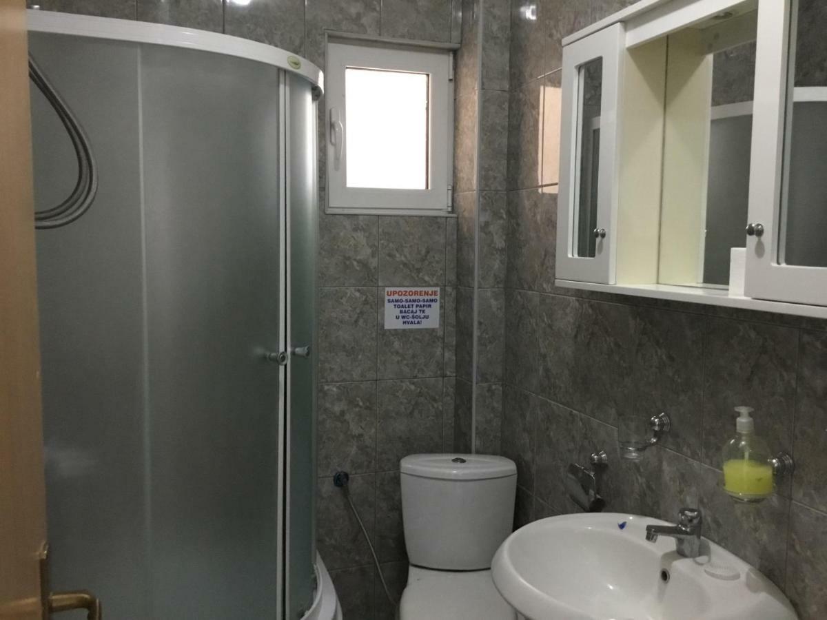 Dk Apartmani Dobra Voda Εξωτερικό φωτογραφία